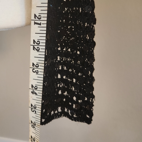 Black Sequin Long Sleeve Sheer Crop Cover - Enhance any top instantly 😃 - Picture 7 of 9
